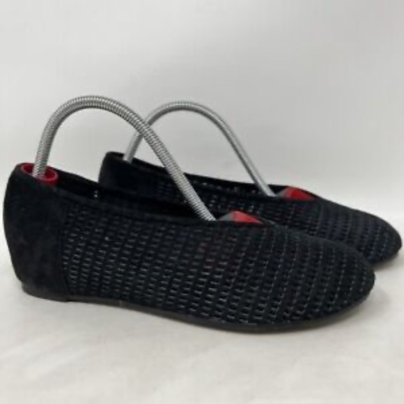 Eileen Fisher Black Perforated Flats Hidden Wedge Suede Leather Size 6 - Picture 1 of 11